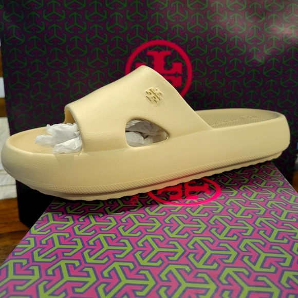 Tory Burch Shoes - Tory Burch Slide